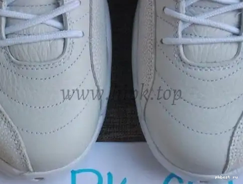 Jordan Air OVO 12 White pairs） Version Authentic Release （Nike 0511